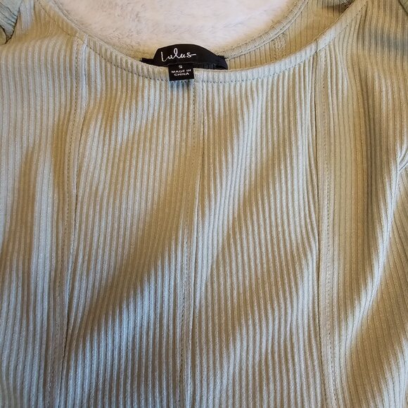 Lulu's light green bodysuit - Picture 7 of 8